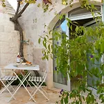Trulli Casalina Villa Cisternino