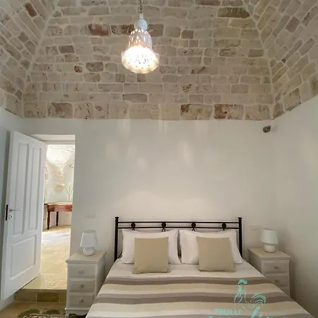 Trulli Casalina * Cisternino