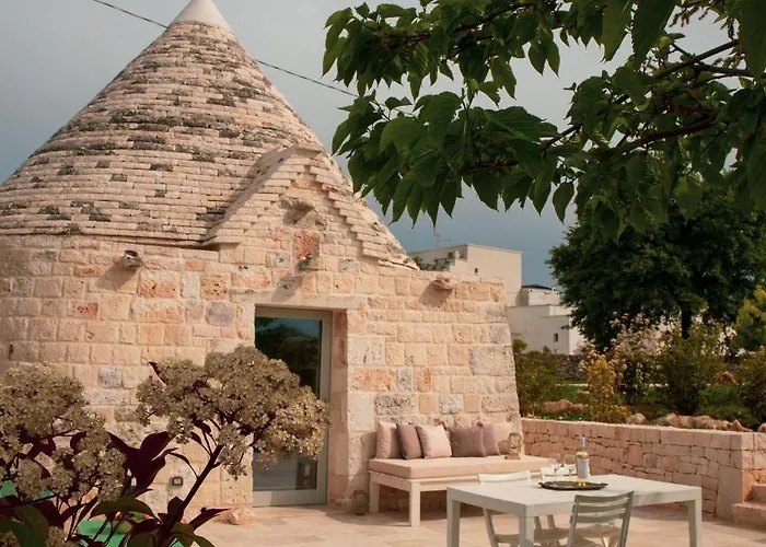 Trulli Casalina Villa