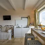 Trulli Casalina * チステルニーノ
