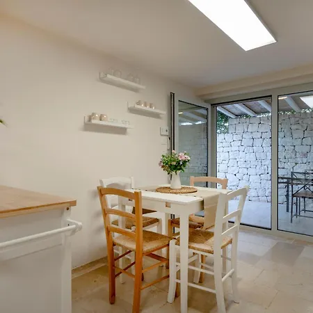 Trulli Casalina Villa